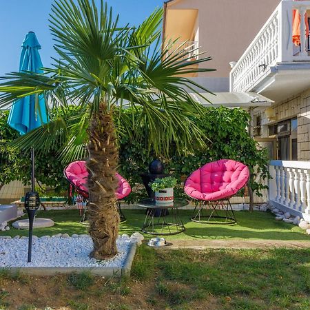 Apartments Budzyn Нови Винодолски Екстериор снимка