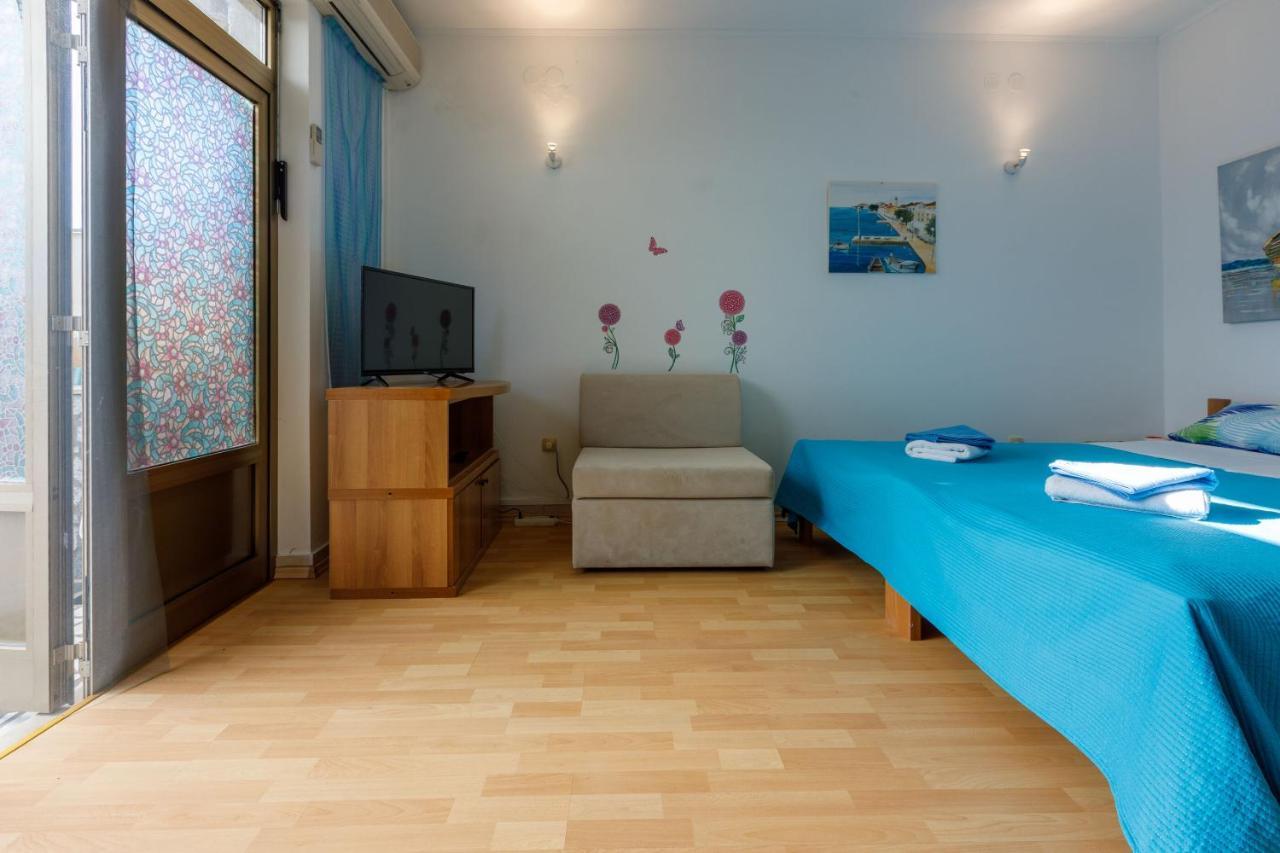 Apartments Budzyn Нови Винодолски Екстериор снимка