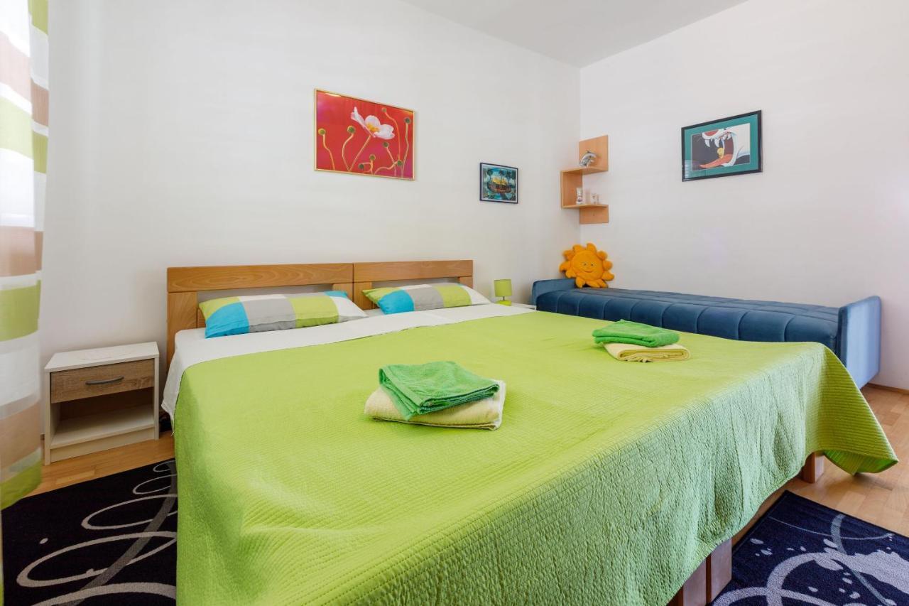Apartments Budzyn Нови Винодолски Екстериор снимка