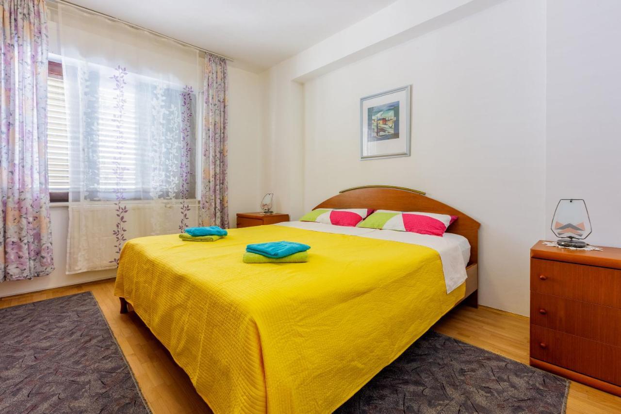 Apartments Budzyn Нови Винодолски Екстериор снимка